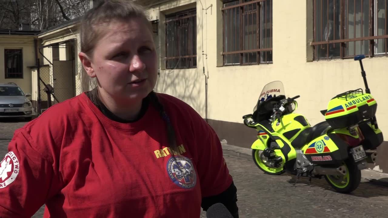 Łódzkie pogotowie otrzymało motoambulans. “Są sytuacje, w których sprawdza się lepiej niż śmigłowiec”