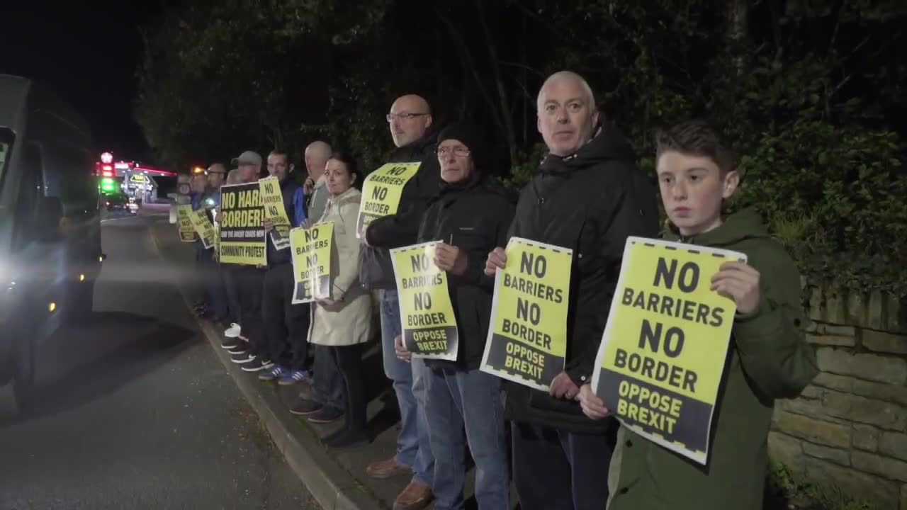 Irlandczycy protestują przeciwko „twardemu brexitowi”. Nie chcą granicy pomiędzy Irlandkami