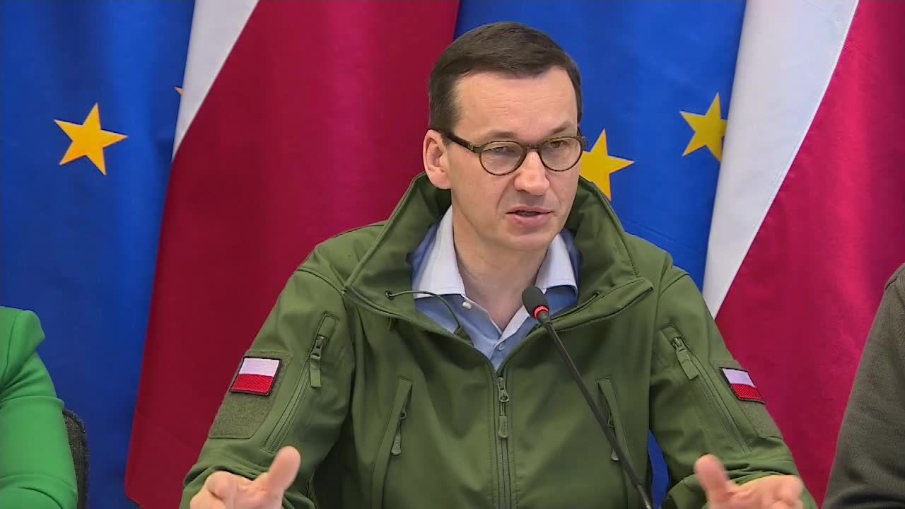 M. Morawiecki na posiedzeniu sztabu kryzysowego