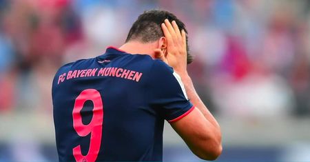 Lewandowski może mieć poważne problemy? “E-maile każą sądzić, że antydatował dokumenty”
