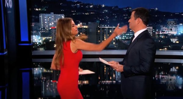 Sofia Vergara spoliczkowała prowadzącego program!