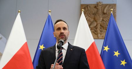 Ojciec posła zmarł na raka. "Wykorzystywanie tragedii jest skandaliczne"