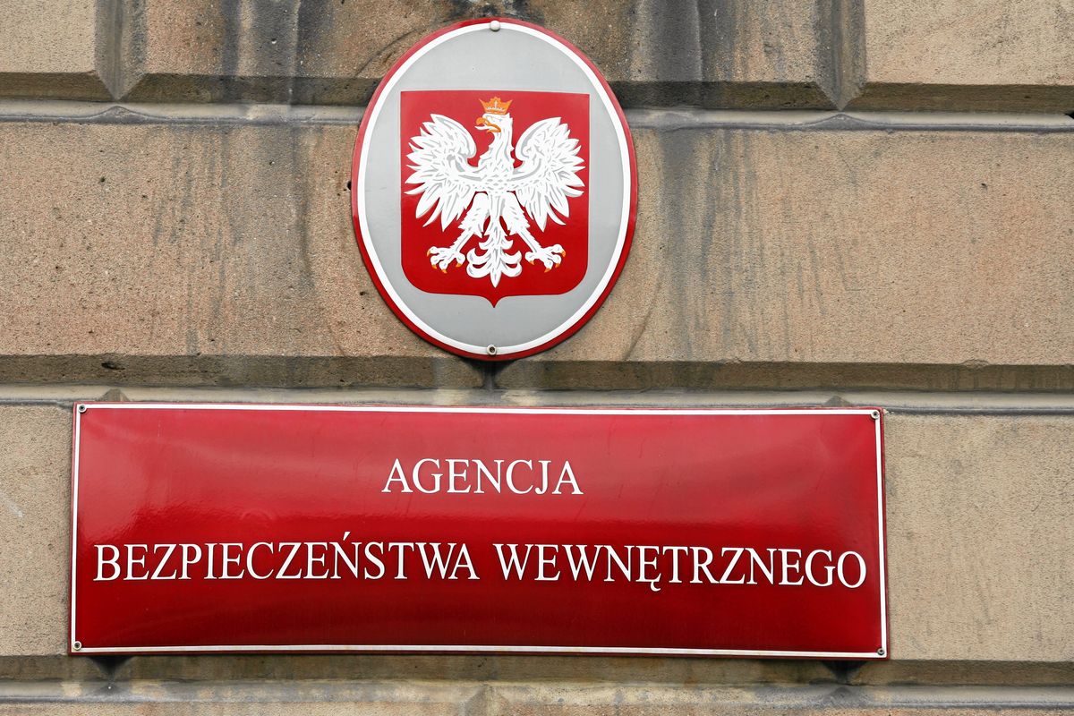 ABW. Na komisji ds. służb zostanie ogłoszony zamiar odwołania szefa Agencji