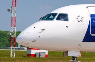 Nieudana szarża LOT-u na Wegrzech. Polski przewoźnik likwiduje połączenie do Chicago