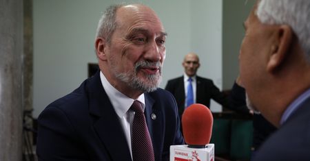 Antoni Macierewicz o sporze z Pałacem Prezydenckim: Nie biorę udziału w tym "napięciu"