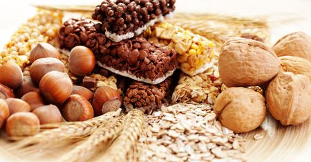 Batoniki muesli z kawałkami czekolady (miękkie)