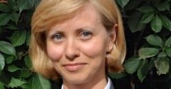 PWN stawia na treści cyfrowe i sprzedaż internetową