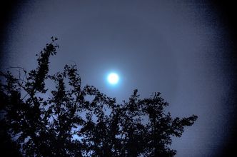 Księżyc, Jowisz i Aldebaran razem na niebie