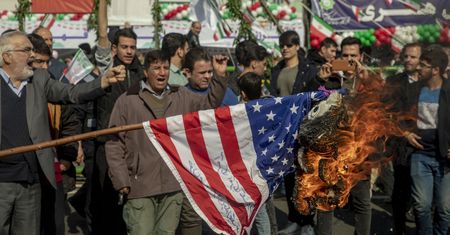 Klucz do wojny i pokoju. Bliski Wschód i USA patrzą na Iran