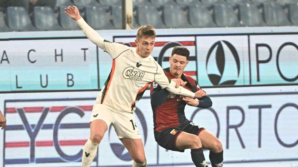 PAP/EPA / Luca Zennaro / Mecz Serie A: Genoa CFC - Venezia FC