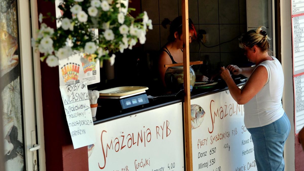 Przy sprzedaży frytek i kebabów można zarobić przez miesiąc nawet ok. 4 tys. zł.