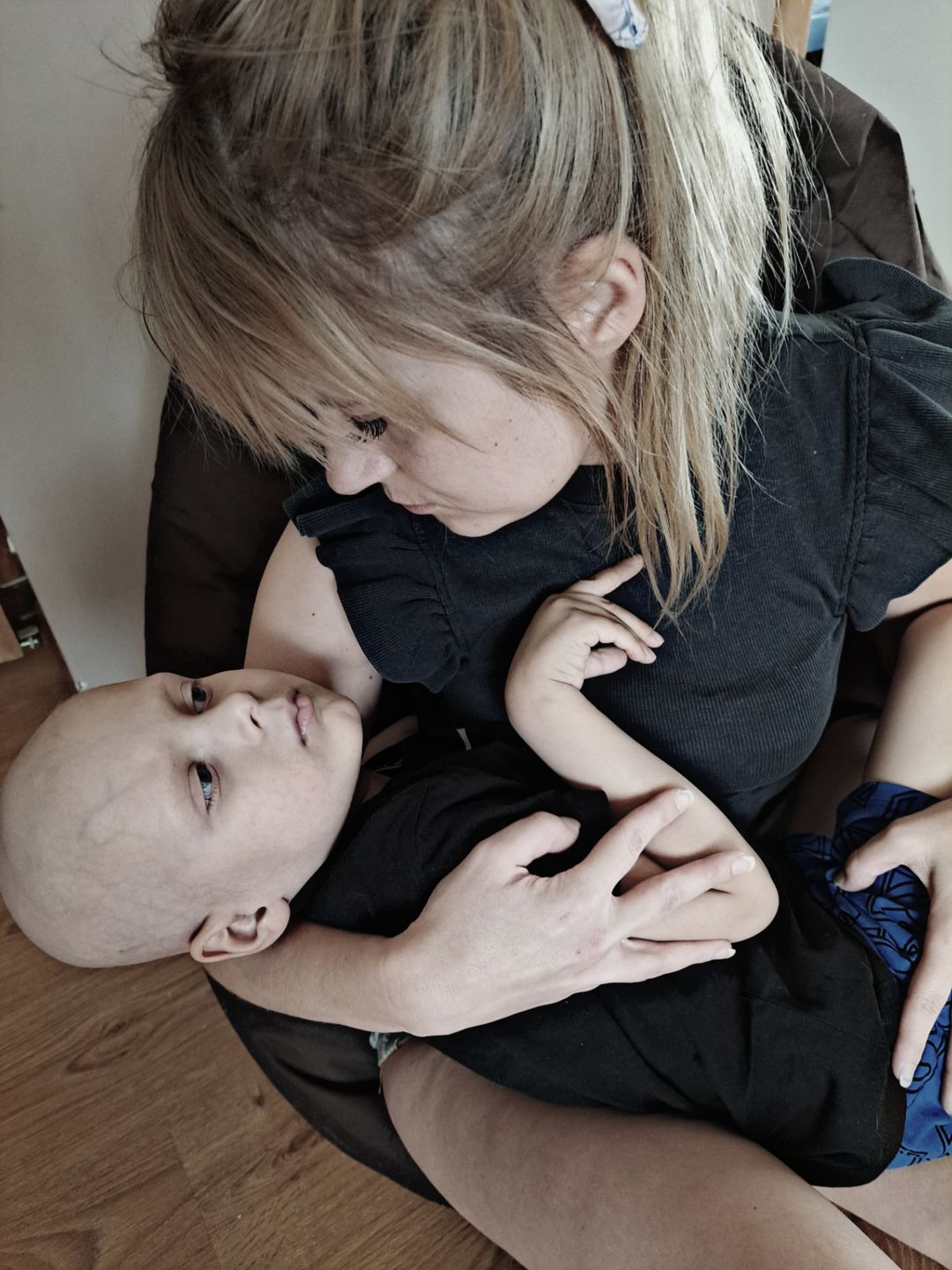 Mama Wiktora zawsze jest przy dziecku