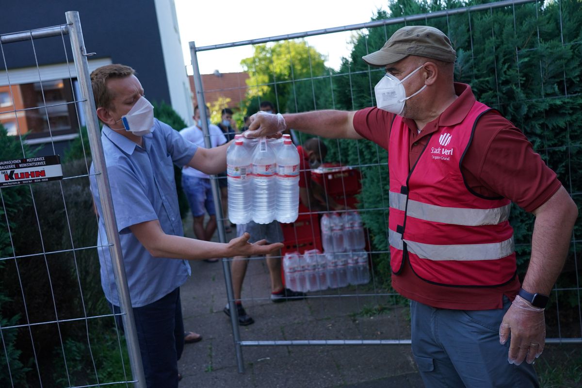 Koronawirus. Polacy uwięzieni w największym ognisku zakażeń w Niemczech. Niektórych musiał ratować polski konsul