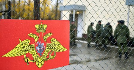 Nieoficjalnie: Rosjanie planowali atak na własną bazę wojskową