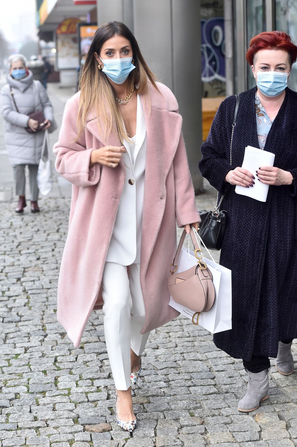 Magdalena Pieczonka, Magdalena Burgiel Przed studiem DDTVN