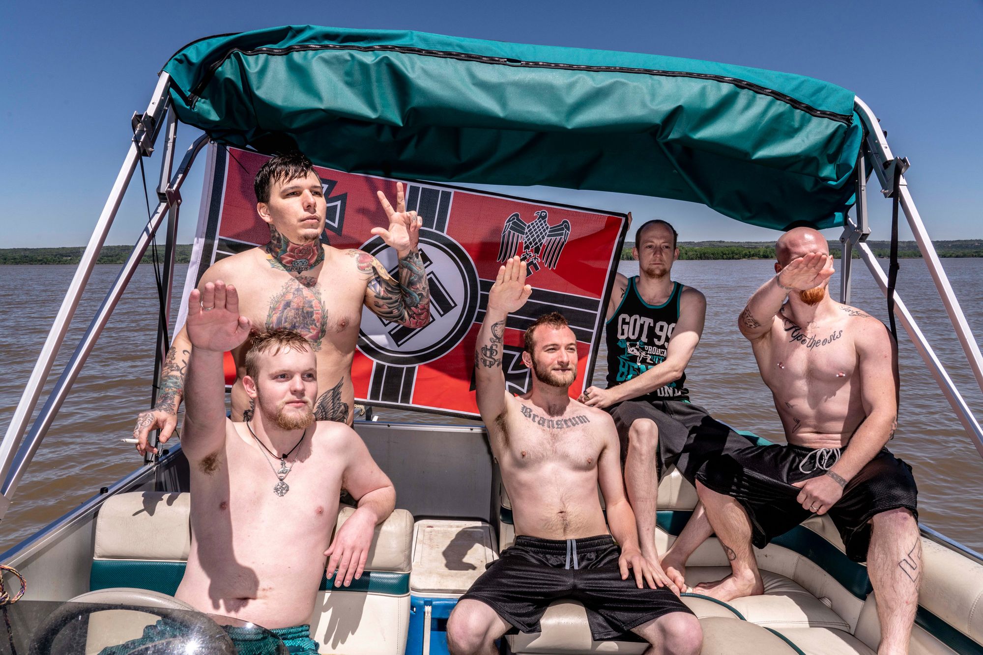 Znamy nazwiska nominowanych do World Press Photo 2020. Jest wśród nich Tomek Kaczor 25