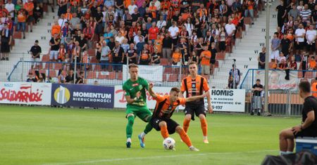 KSZO 1929 Ostrowiec Świętokrzyski – Chełmianka Chełm. Mecz na szczycie w Betclic 3. Lidze. Śledź relację live