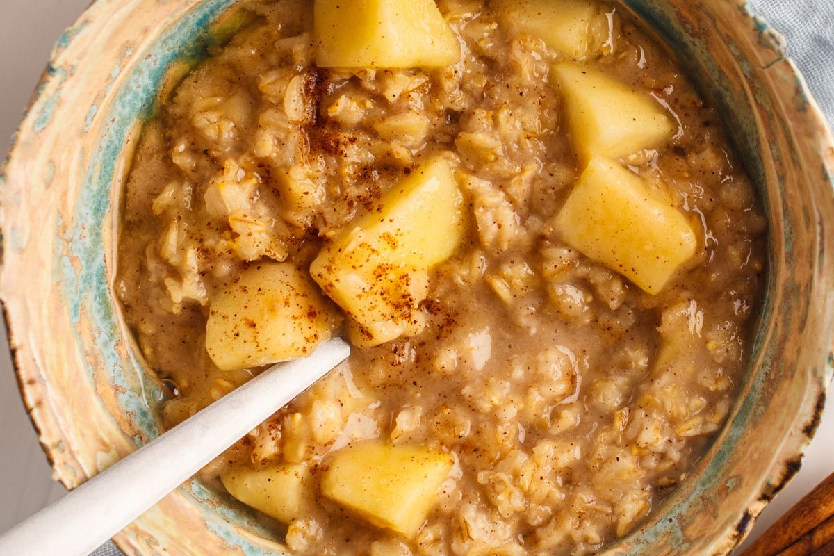 Serve the oatmeal with a warming spice.