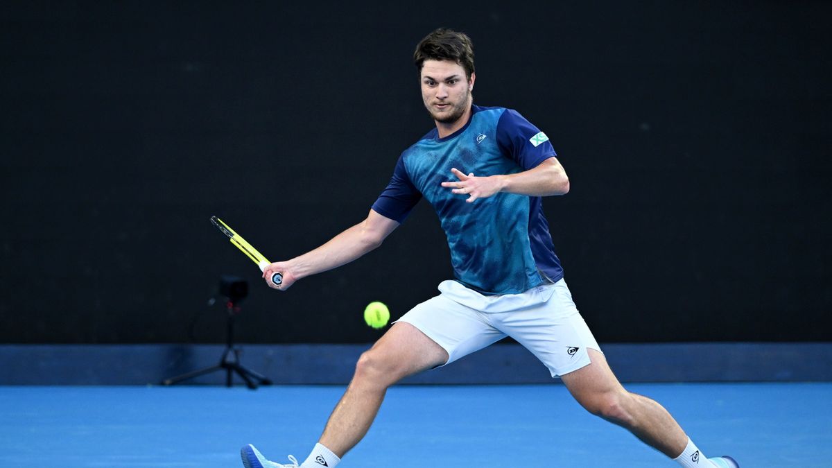 PAP/EPA / Joel Carrett / Na zdjęciu: Miomir Kecmanović