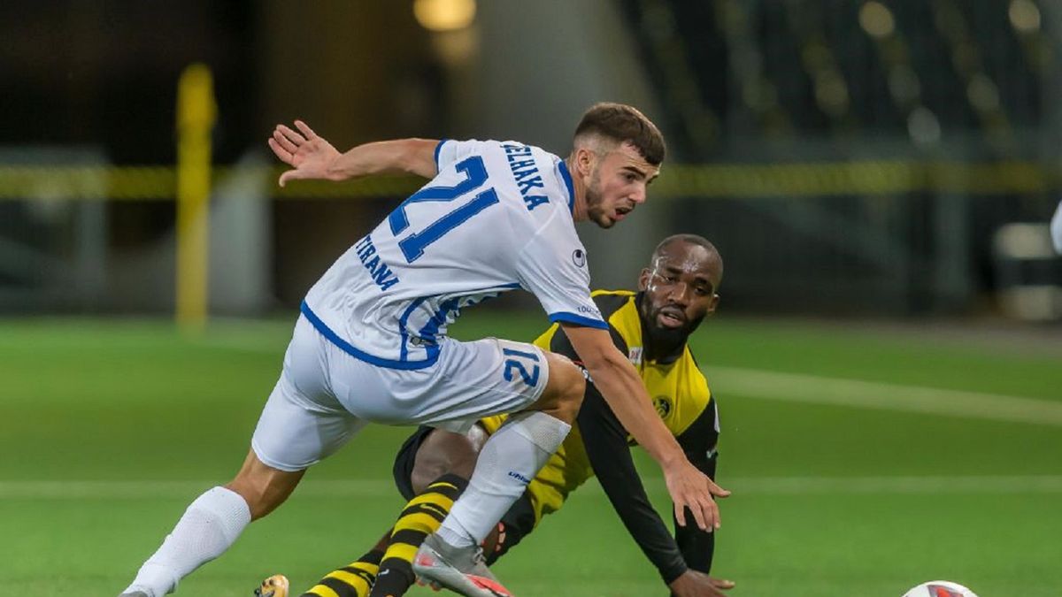 Getty Images / Harry Langer/DeFodi Images  / Na zdjęciu: Jurgen Celhaka (z lewej)