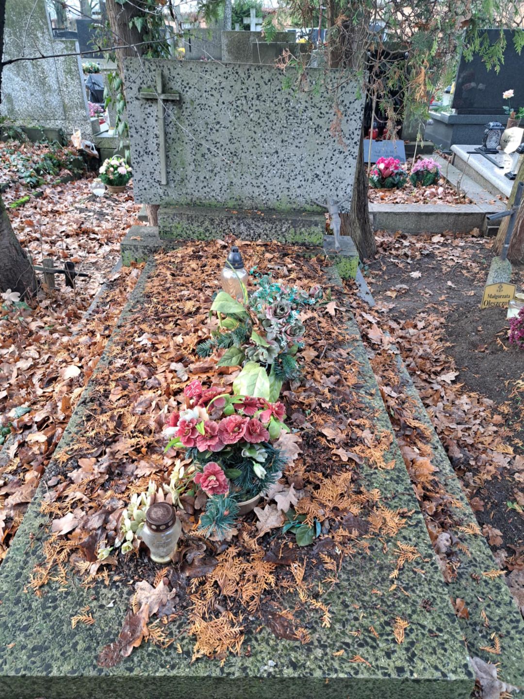 Grób Anny Wujek na Cmentarzu Bródnowskim