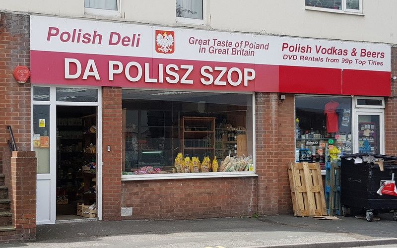 Coraz mniej Polaków w Wielkiej Brytanii. "Pakują walizki i wracają do ojczyzny"