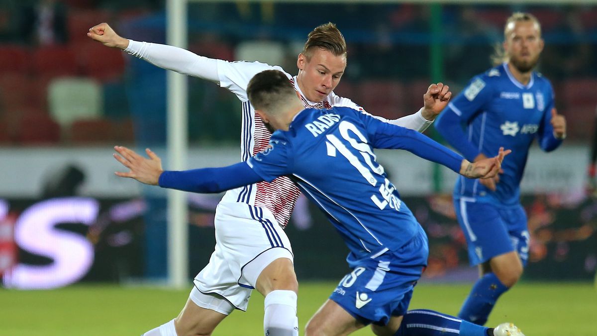 PAP / Andrzej Grygiel / Na zdjęciu: Szymon Żurkowski i Mihai Radut