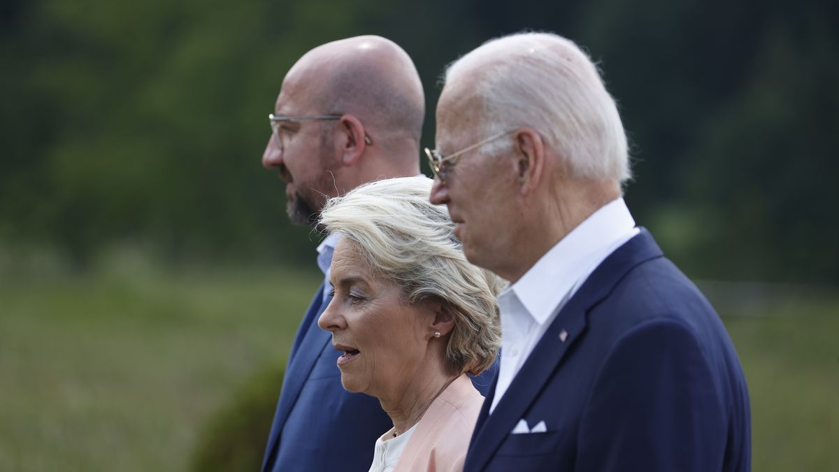 Na zdjęciu: Charles Michel, Ursula von der Leyen i Joe Biden