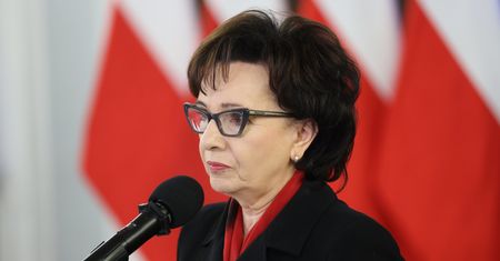Sprawa leczenia męża Elżbiety Witek. Naczelna Izba Lekarska nie dostała doniesienia