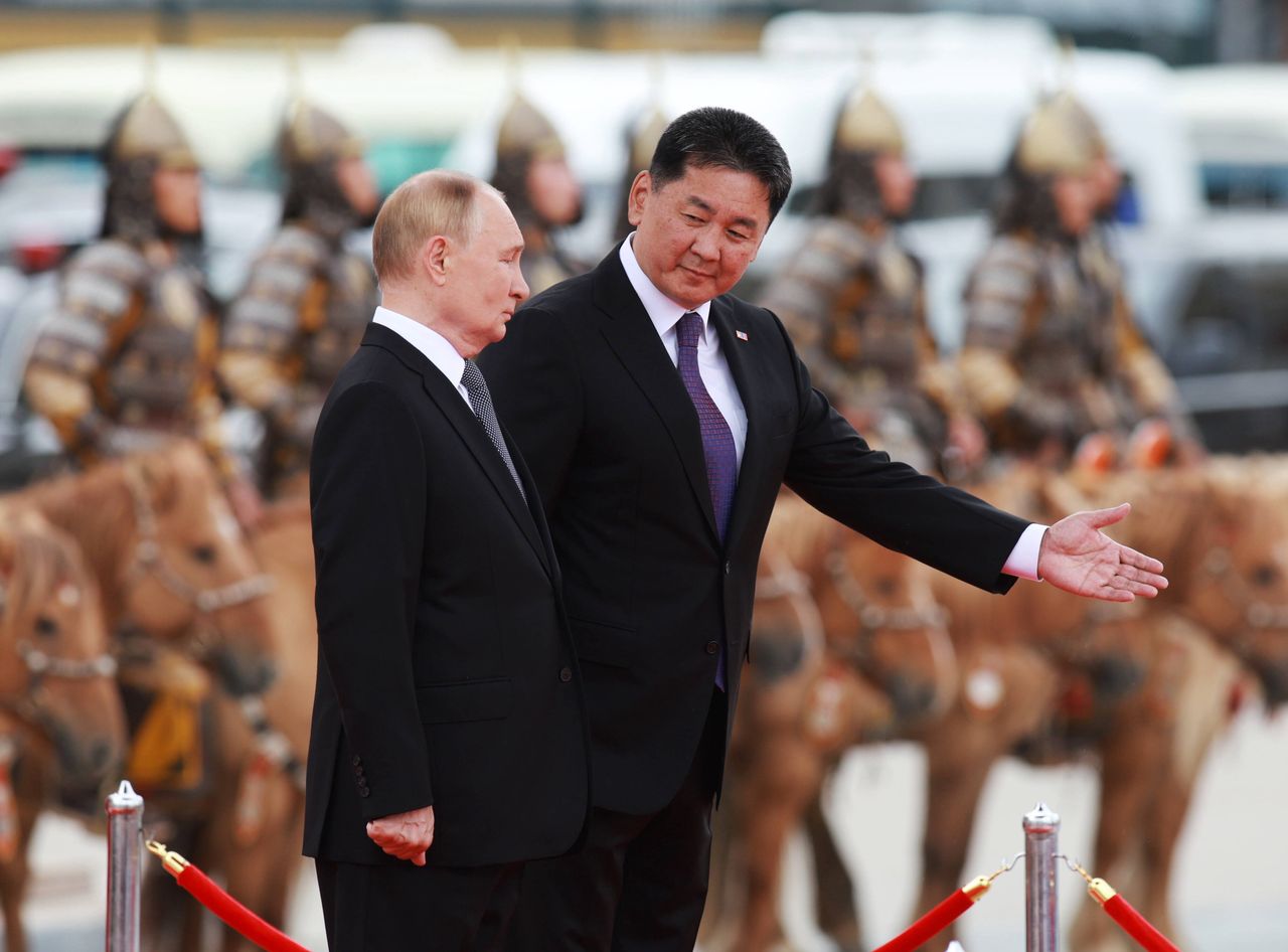 Putin visits Mongolia, ICC arrest warrant ignored