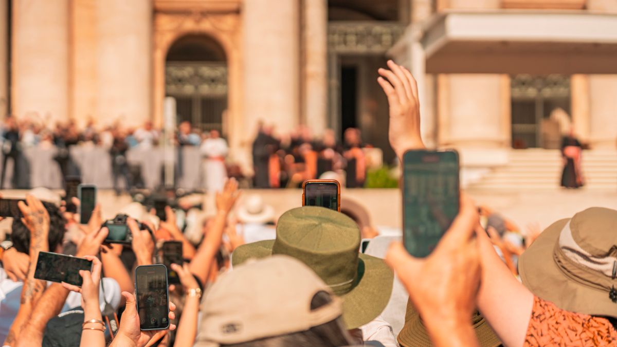 W Rzymie są aktualnie tysiące turystów i pielgrzymów