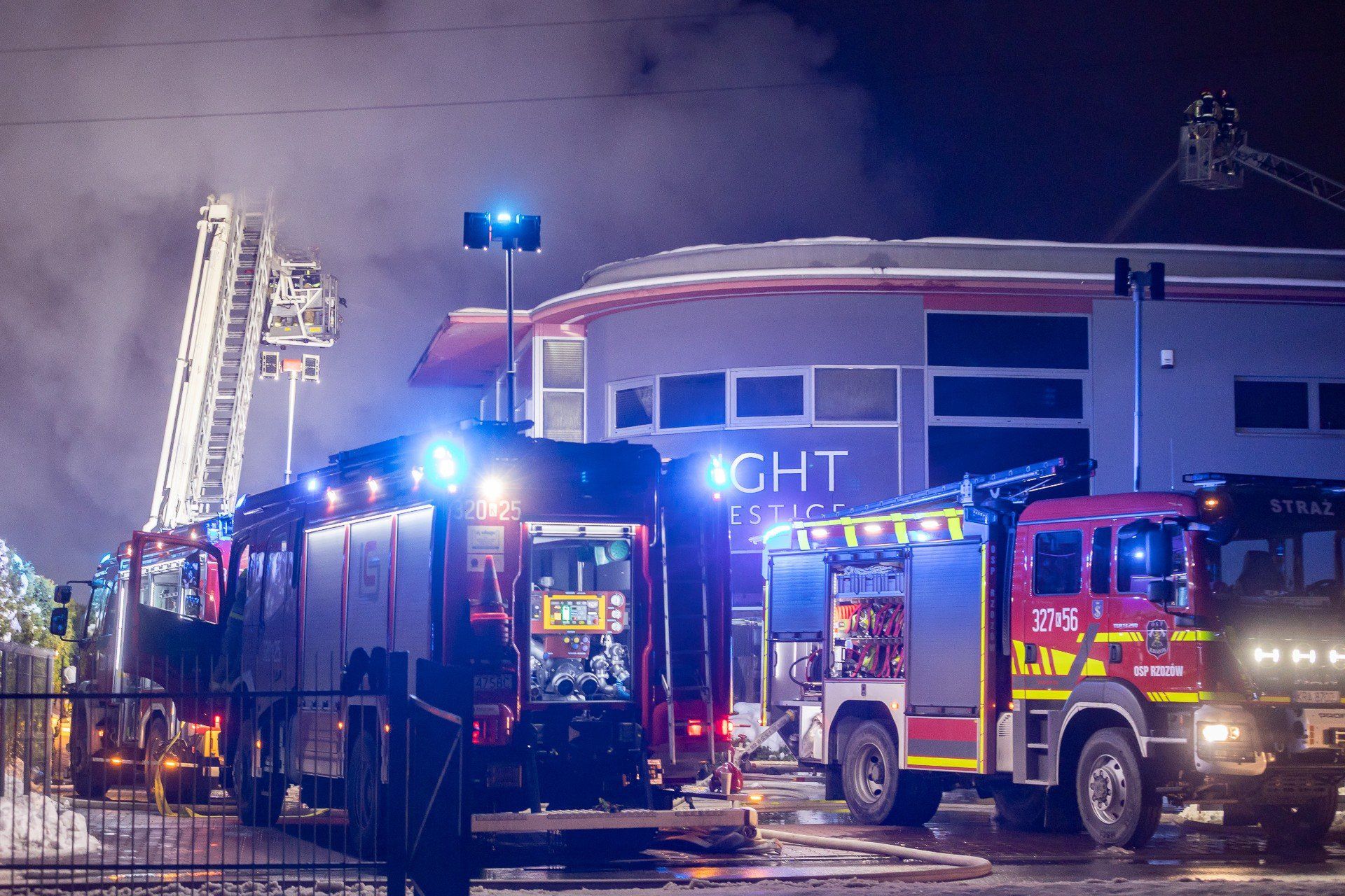 Pożar hali magazynowej w Skawinie