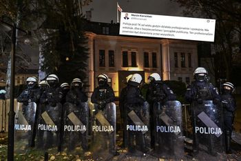 Szef MSWiA o proteście pod TK. Jednoznaczna ocena akcji policji