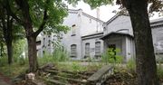 Katowice: Stary dworzec popada w ruinę. Przez 20 lat działał tam teatr
