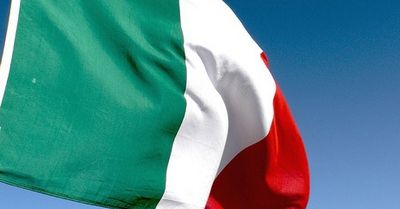 Włochy: Partia Berlusconiego zamienia kamienicę na apartament