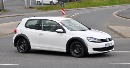 VW Golf VII - zdjęcia muła testowego