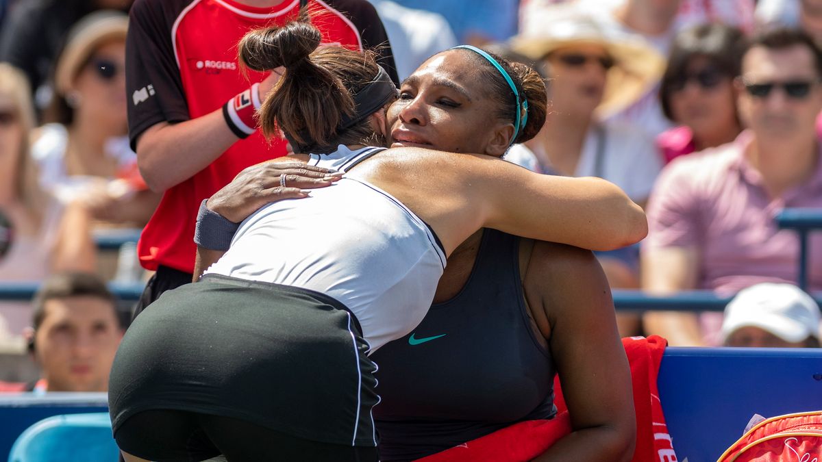 Zdjęcie okładkowe artykułu: PAP/EPA / WARREN TODA / Na zdjęciu: Bianca Andreescu pociesza Serenę Williams