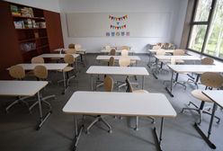 Koronawirus w szkołach. Kolejny rekord - placówki przechodzą na specjalny tryb nauczania