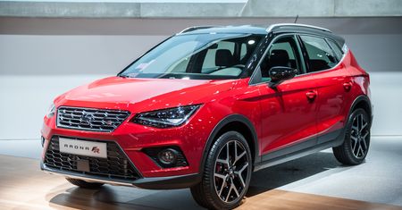 Miejski crossover i 310-konny hot-hatch. Ważne nowości od Seata