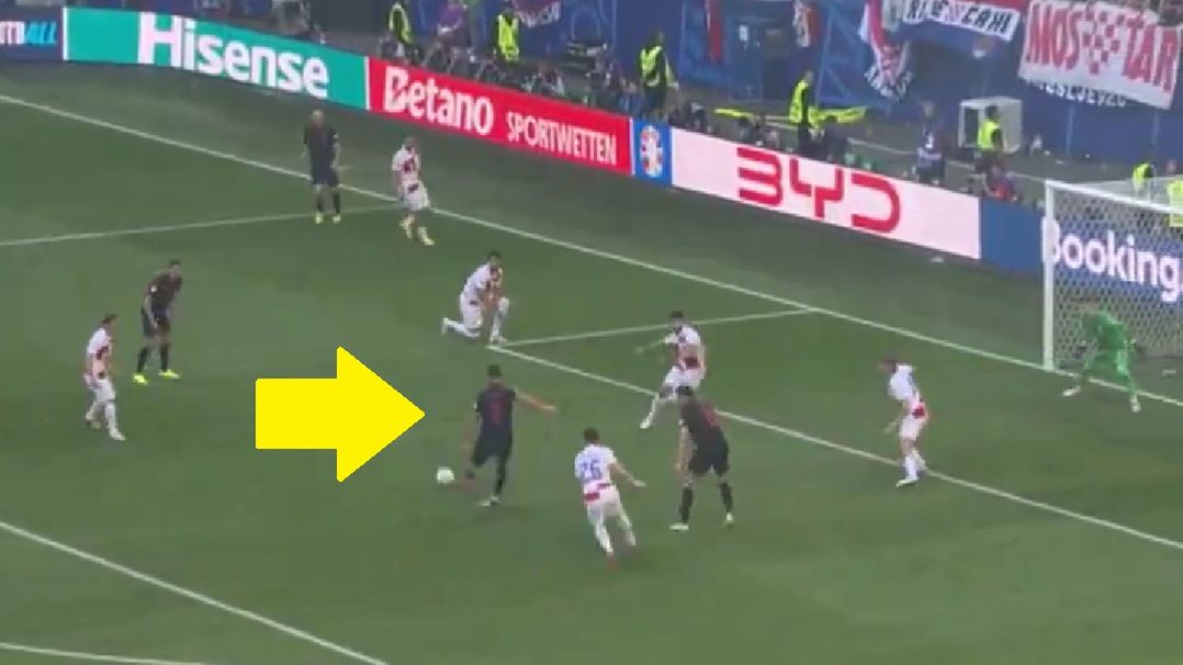 Twitter / TVP Sport / Na zdjęciu: Bramka Albanii na 2:2 z meczu z Chorwacją