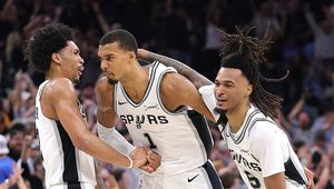 Kapitalna seria. Jest odpowiedź Spurs!