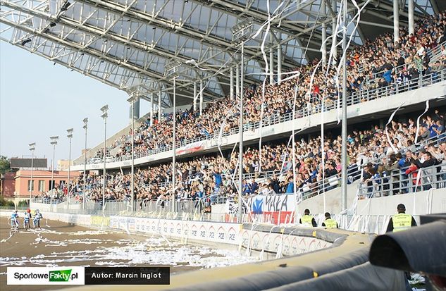 Stadion w Rzeszowie zapełnił się dopiero na ostatnim meczu w sezonie