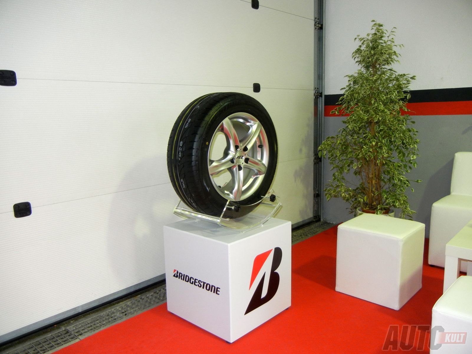 Test opon Bridgestone Potenza Adrenalin RE002 w Ascari Race Resort [galeria] 19