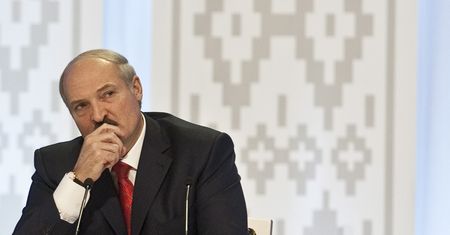 Generał nie ma wątpliwości. "Łukaszence sytuacja wyrwała się spod kontroli"