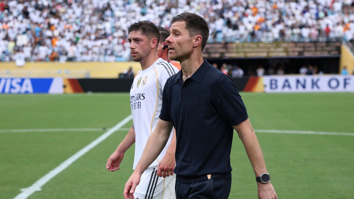 Getty Images / Alex Livesey - FIFA / Na zdjęciu: Federico Valverde i Xabi Alonso