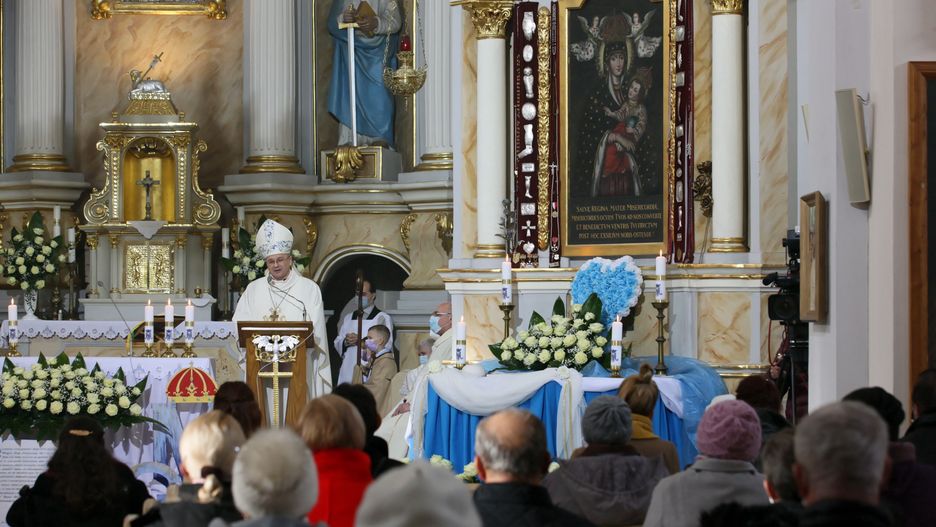 Koronawirus w Polsce. Dyspensa od udziału w mszy w niedziele i święta przedłużona