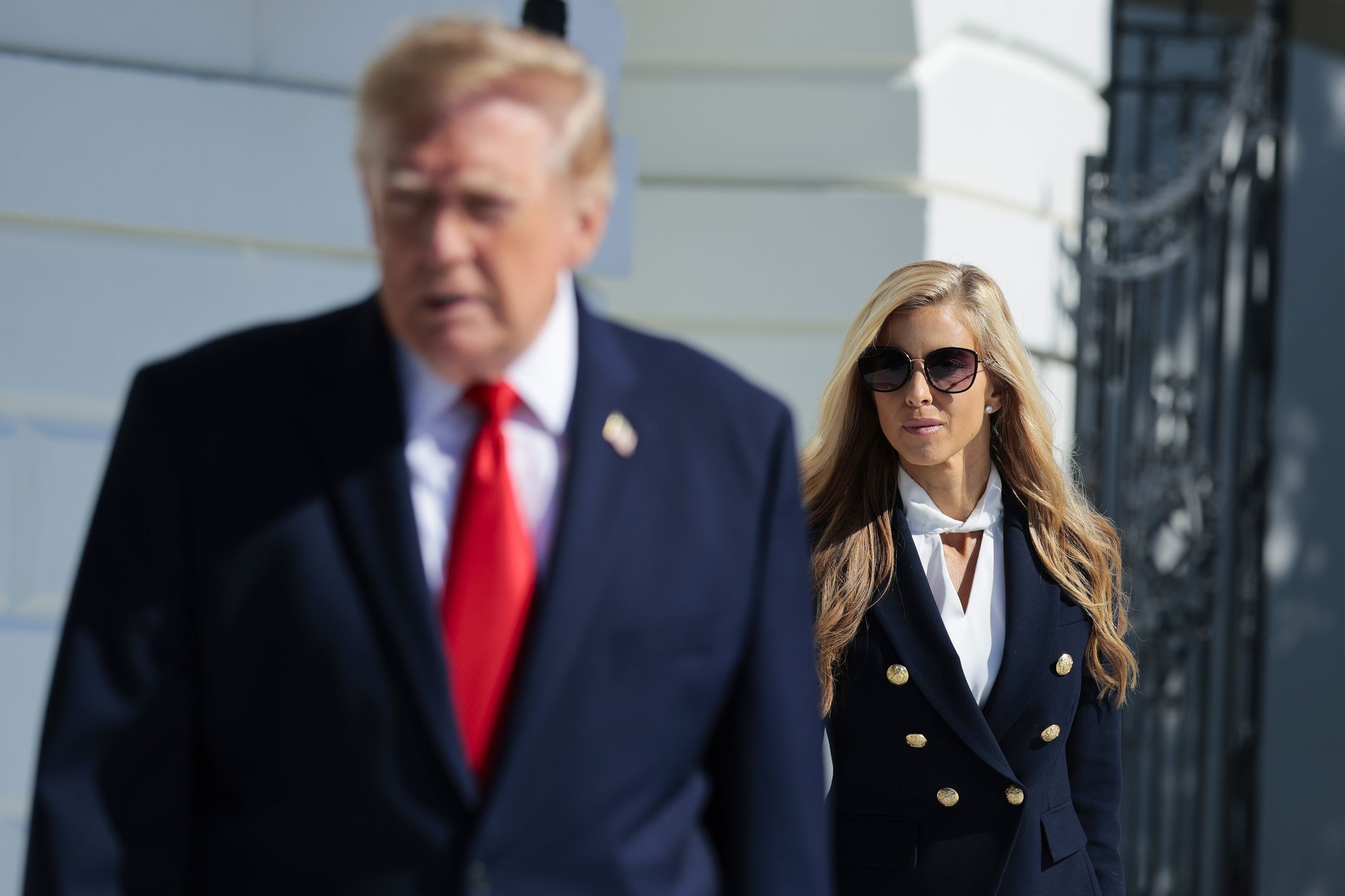 Katie Zacharia podlizuje się do Donalda Trumpa