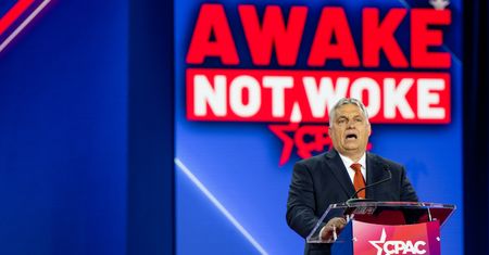 Absurdalne słowa Orbana. "Więcej Chucka Norrisa"