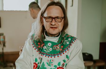 Ksiądz przeżył dramatyczny wypadek. Zamieścił wpis