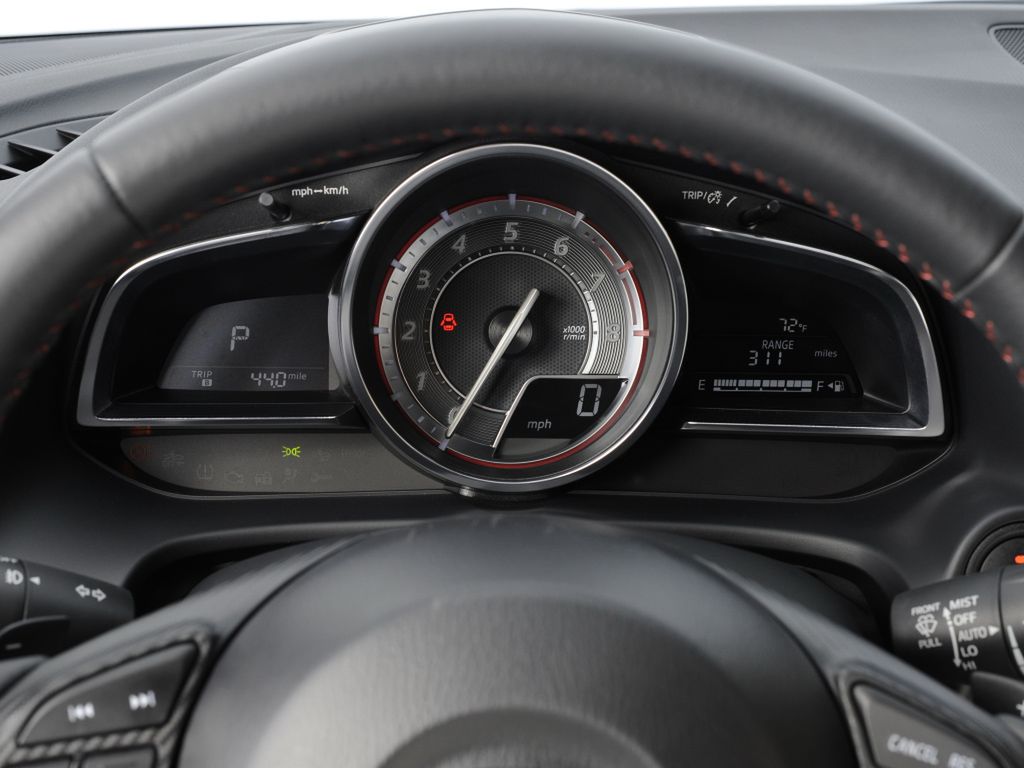 Mazda 3 - zegary